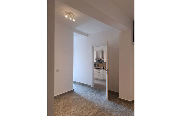 shitet-apartament-21-ne-astir-id-b120373-tirane-big-0