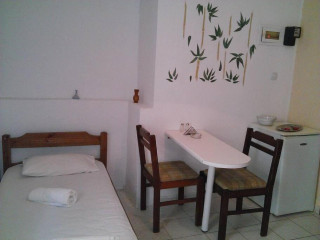 Jepet Me Qera Apartament 1+1 Tek Rruga E Kavajes (ID B211196) Tirane