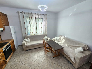 Vile Me Qera 2+1 Tek Qytet Studenti ( ID BV22591) Tirane