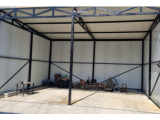 Magazine\Servis Me Qera Ne Kamez (ID BM315) Tirane