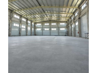 Magazine Me Qera Ne Autostrada Tirane- Durres ( ID BM316) Tirane