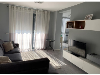 Apartament Me Qera 2+1 Tek Ish Parku ( ID B2201796) Tirane