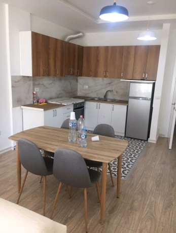 shitet-apartament-11-tek-kopshti-botanik-id-b110242-tirane-big-0