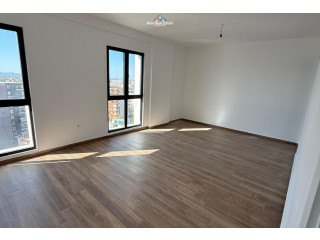 Zyre me Qera tek Farmacia 10 ,qertaqeraqeraididididid