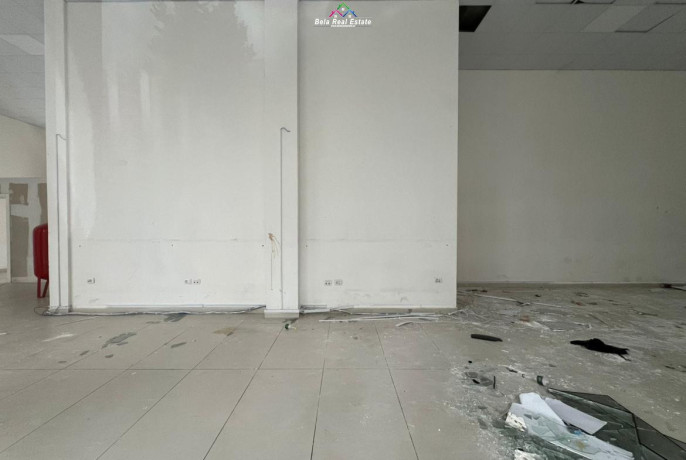 dyqan-me-qera-tek-rruga-e-barrikadave-id-bd21831-tirane-big-0