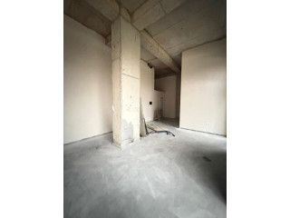 Dyqan Me Qera Ne Astir ( ID ,qeraqeraididididi