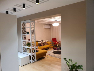 Zyre Me Qera 2+1 Tek Rruga e Kosovareve ( ID BZ2880) Tirane