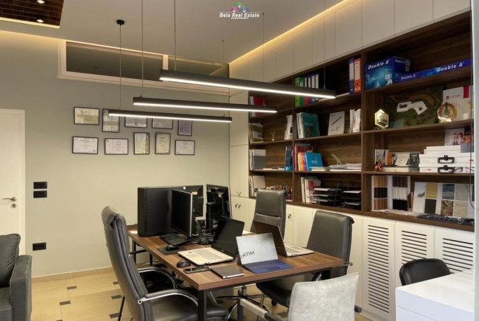 zyre-me-qera-tek-kodra-e-diellit-id-qeraqeraqeraqeraididididid-big-0