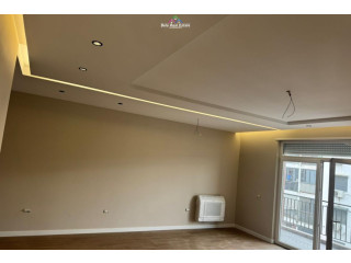 Zyre Me Qera 2+1 Tek 5 Maji ( ID BZ2882) Tirane