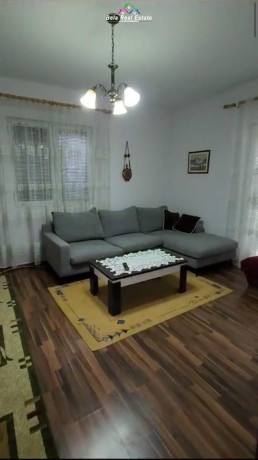 jepet-me-qera-11-kat-vile-prane-kompleksit-kontakt-id-bv22131-tirane-big-0