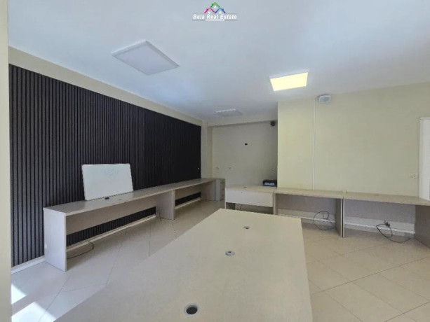 zyre-me-qera-312-tek-stacioni-i-trenit-id-bz2888-tirane-big-0