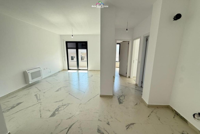 zyre-me-qera-21-tek-stacioni-i-trenit-id-bz2889-tirane-big-0