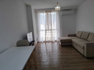 Apartament Me Qera 1+1 Ne 5 Maj ( ID B2201814) Tirane