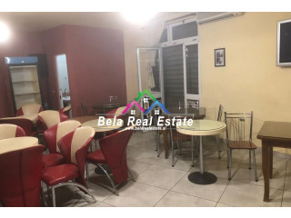 Lokal Me Qera tek Zogu i Zi , qeraqeraqeraaididididididid