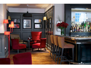 Lokal Me qera Tek Rruga e Barrikadave (ID BL2183) tirane