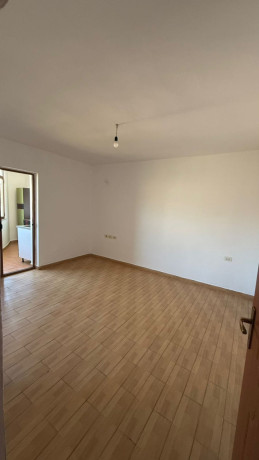 apartament-me-qera-11-ne-xhamllik-id-qeraqeraqeraqeraidididiidididid-big-0