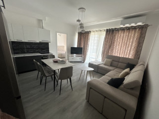 Apartament Me Qera 2+1 Tek 5 Maj (ID,qeraeraera, qereraaaaaaaa