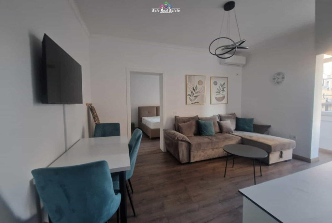 apartament-me-qera-11-tek-21-dhjetori-idqeraqeraqeraiaiaiiaia-big-0