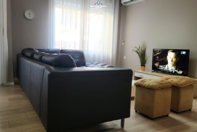 apartament-me-qera-11-tek-21-dhjetori-id-qeraqeraqeraidididiidididididid-big-0