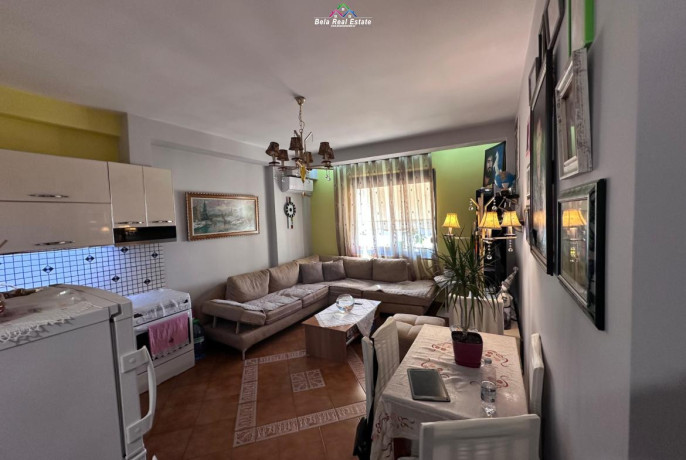 apartament-me-qera-11-ne-astir-id-b2101633-tirane-big-0