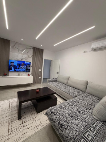 vile-me-qera-11-tek-5-maj-id-bv22603-tirane-big-0