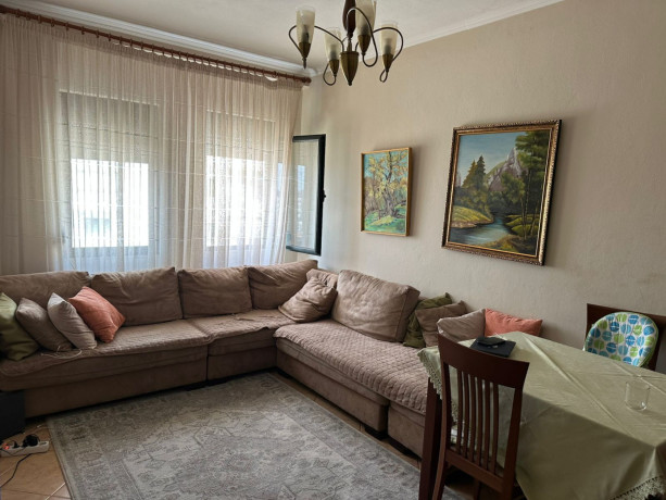 apartament-me-qera-21-ne-fresk-id-qeraqeraqeraqeraidididididi-big-0