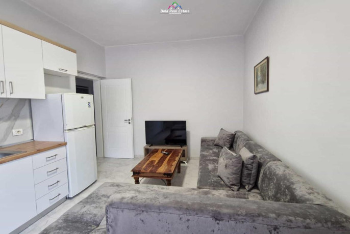 apartament-me-qera-21-tek-zogu-i-zi-id-b221420-tirane-big-0