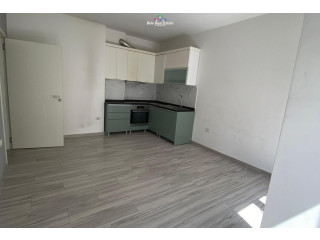 Apartament Me Qera 1+1 Tek 5 Maji (ID B2101652) Tirane