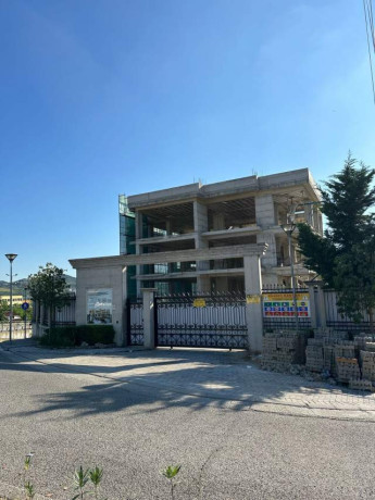 qera-godine-multifunksionale-sauk-tirane-big-0