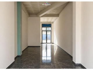 Dyqan Me Qera Ne Paskuqan (ID BD21890) Tirane