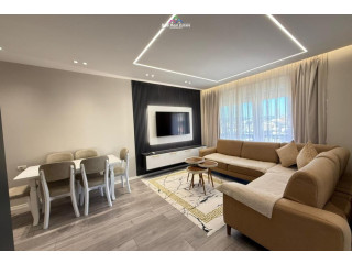 Apartament Me Qera 2+1 Ne Xhamllik (ID , qeraqeraidididididi