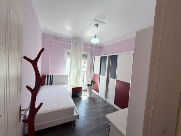 apartament-21-2-per-shitje-ne-kopshti-botanik-zoologjik-tirane-big-1
