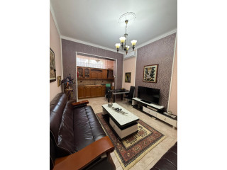 Apartament Me Qera 2+1 Prane Ish Ekspozites (ID B221422) Tirane