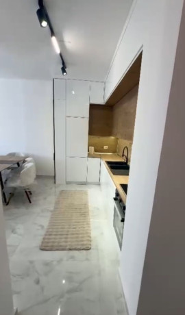 apartament-21-me-qira-rr-donald-trumpne-kamez-tirane-big-1