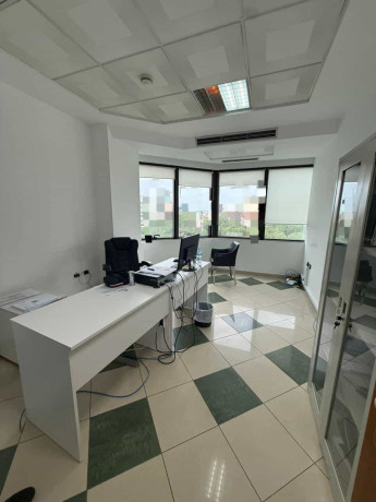 zyre-me-qera-tek-bulevardi-deshmoret-e-kombit-id-bz2936-tirane-big-0