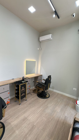 dyqan-ne-shitje-tek-rruga-e-barrikadave-id-bd1173-tirane-big-0