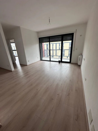 zyre-me-qera-tek-kompleksi-panorama-id-bz2349-tirane1122211-big-0