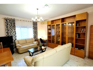 Apartament Me Qera 1+1 Tek Komuna e Parisit ( ID B2101471) Tirane...,,,,,