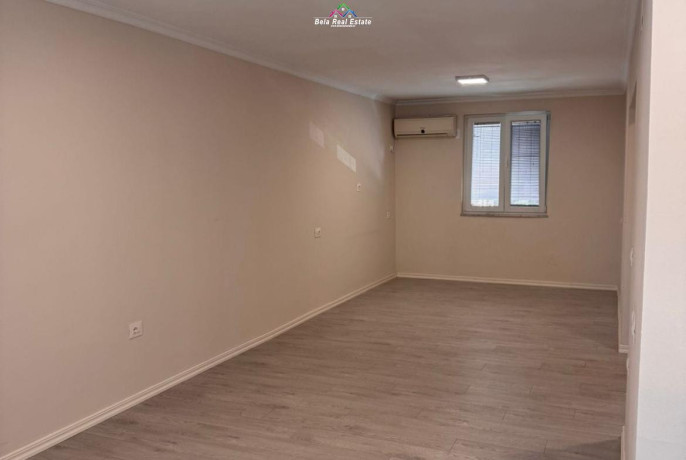 zyre-me-qera-11-tek-21-dhjetori-id-bz2951-tirane-big-0