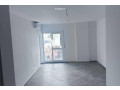 zyre-me-qera-11-tek-5-maji-id-bz2953-tirane-small-0