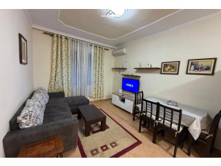 Apartament Me Qera 1+1 Tek Ish-Restorant Durrsi ( ID B211464) Tirane//////