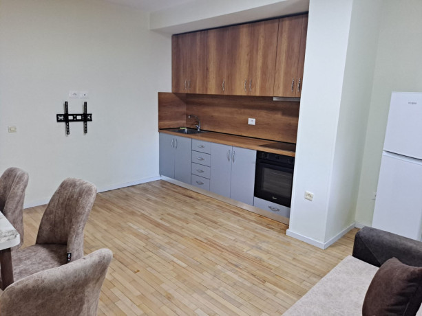 apartament-me-qera-21-perballe-ish-restorant-durresit-id-b220474-tirane-big-1