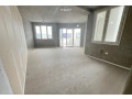 zyre-me-qera-31-ne-astir-id-bz2966-tirane-small-0