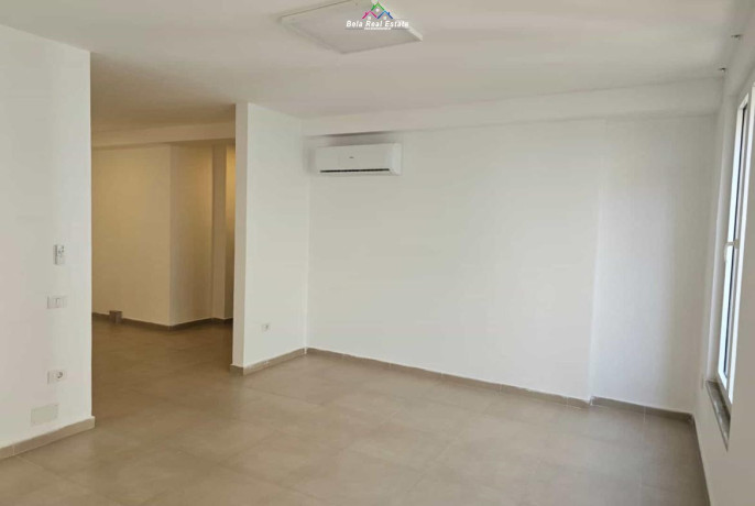 zyre-me-qera-11-prane-rruges-se-elbasanit-id-bz2878-tirane-big-0