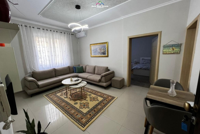 jepet-me-qera-apartament-11-tek-shkolla-e-baletit-id-b210542-tirane-big-0