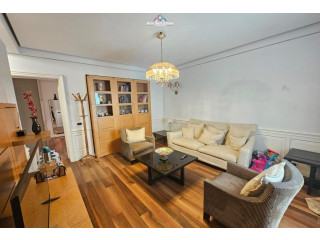 Apartament Me Qera 1+1 Tek Pazari i Ri (ID B211375 ) Tirane....