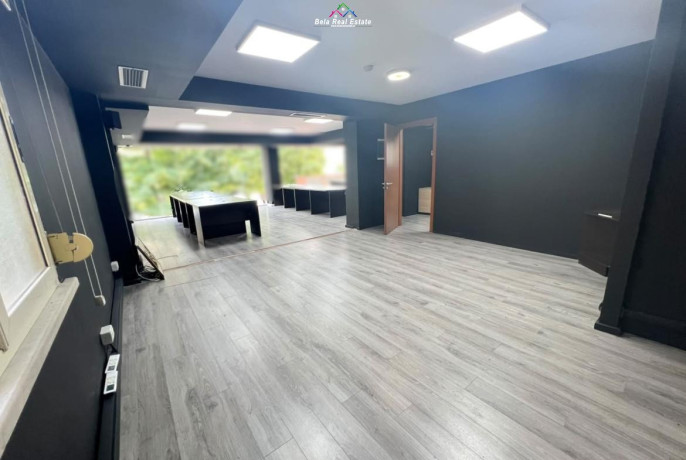 zyre-me-qera-31-ne-bllok-id-bz2210-tirane-big-0