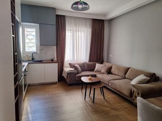 Apartament Me Qera 2+1 Tek Pazari I Ri (ID B221258) Tirane....