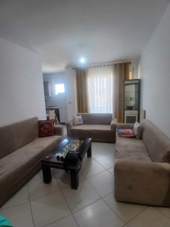 apartament-me-qera-11-ne-astir-id-b2101749-tirane-big-0