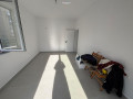 zyre-me-qera-21-tek-mine-peza-id-bz2755-tirane-small-0